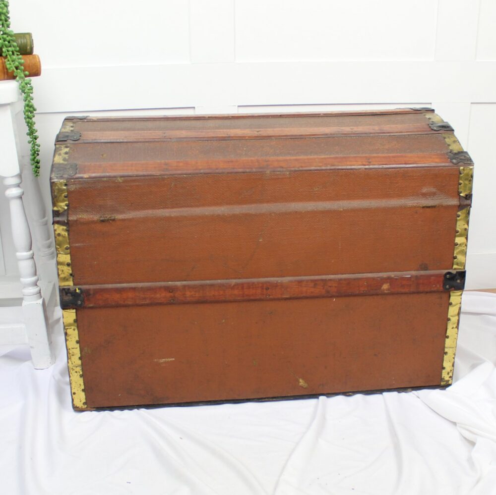 Antique Barrel Top Steamer Trunk. C1920's with Inner Tray. - Image 6