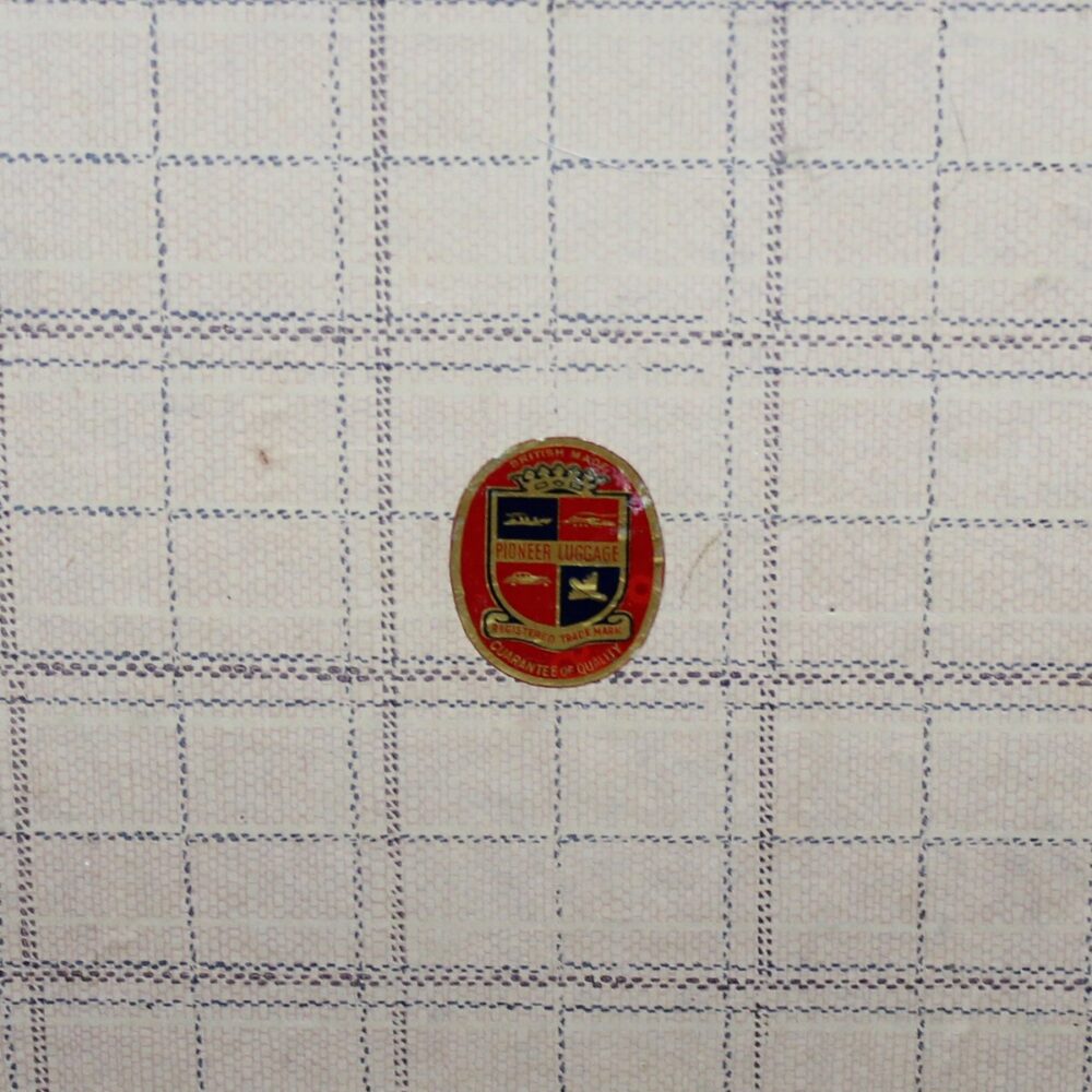 Vintage Pioneer Expanding Suitcase - Image 5